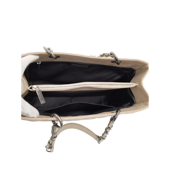 Chanel Matelasse Quilted Chain Tote Bag - Picture 3 of 9